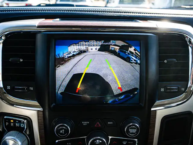 2018 Ram 1500 Laramie 5.7L HEMI | Premium Sound System - Photo 24