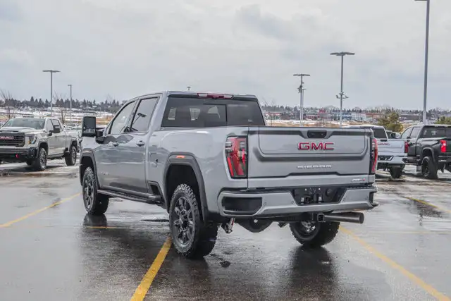 2026 GMC Sierra 3500HD AT4 - Photo 6