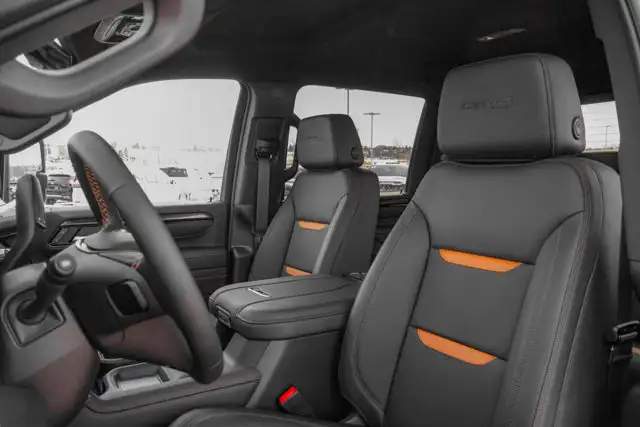 2026 GMC Sierra 3500HD AT4 - Photo 32