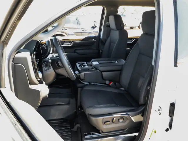 2026 GMC Sierra 1500 SLE - Photo 13