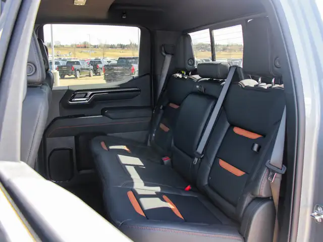 2026 GMC Sierra 1500 AT4 - Photo 33