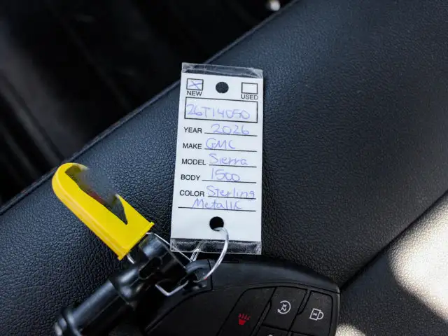 2026 GMC Sierra 1500 AT4 - Photo 37