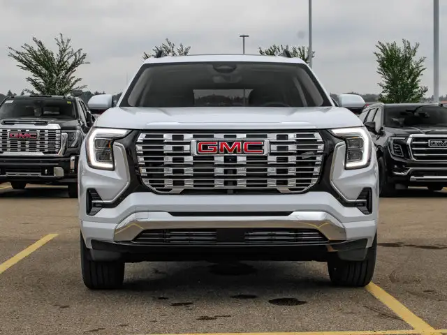 2026 GMC Terrain AWD Denali - Photo 3