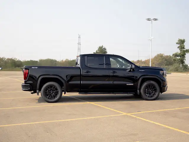 2026 GMC Sierra 1500 Elevation - Photo 13