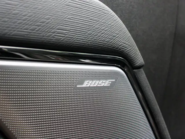 2026 GMC Sierra 1500 AT4X - Photo 18