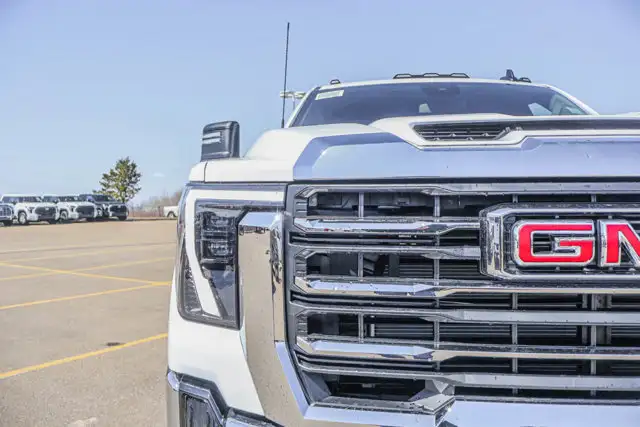 2026 GMC Sierra 2500HD SLE - Photo 11