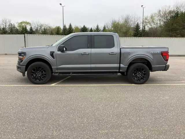 2024 Ford F-150 XLT SuperCrew 5.5' Box 4X4 | No Accidents | 360 - Photo 2