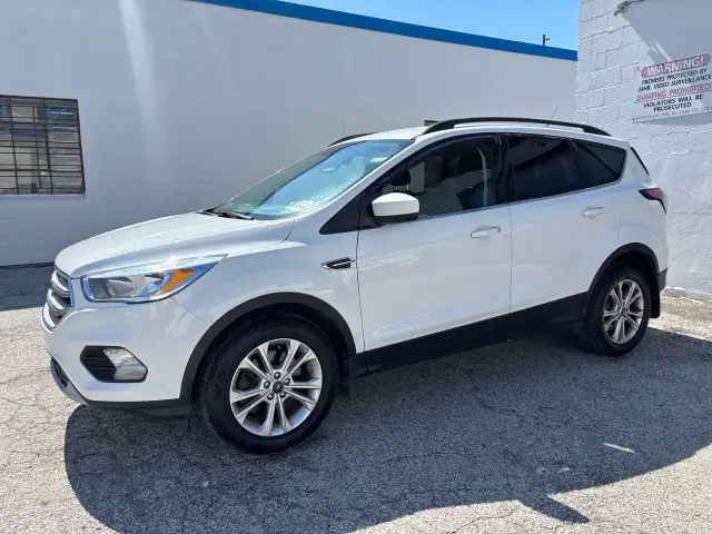 2018 Ford Escape SE AWD - Photo 4