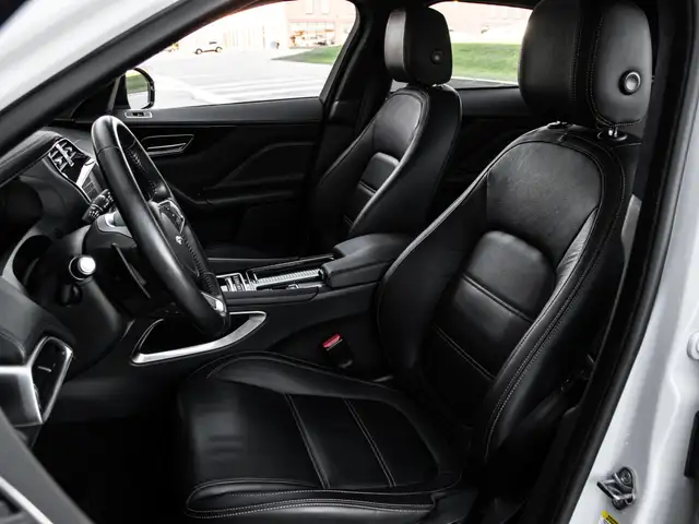 2019 Jaguar F-Pace 20D|PRESTIGE PKG|NAV|PANOROOF|B.SPOT|LOADED|G - Photo 9