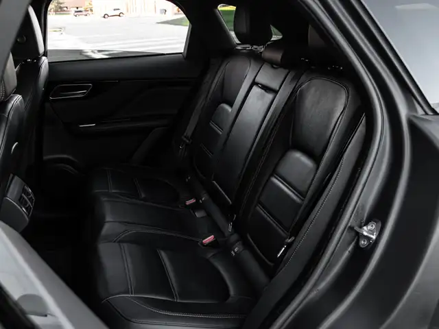 2019 Jaguar F-Pace 20D|PRESTIGE PKG|NAV|PANOROOF|B.SPOT|LOADED|G - Photo 10