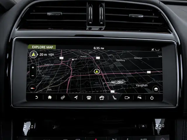 2019 Jaguar F-Pace 20D|PRESTIGE PKG|NAV|PANOROOF|B.SPOT|LOADED|G - Photo 24