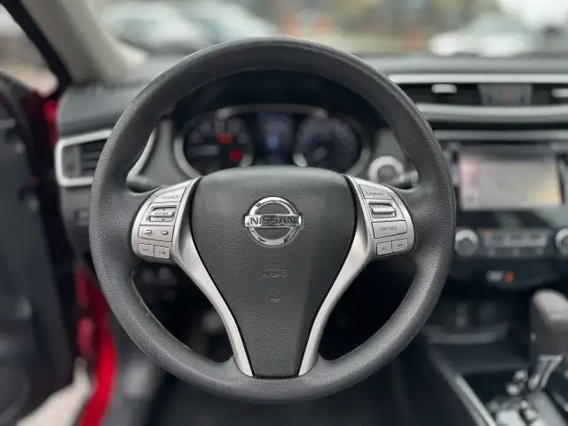 2015 NISSAN ROGUE - Photo 7