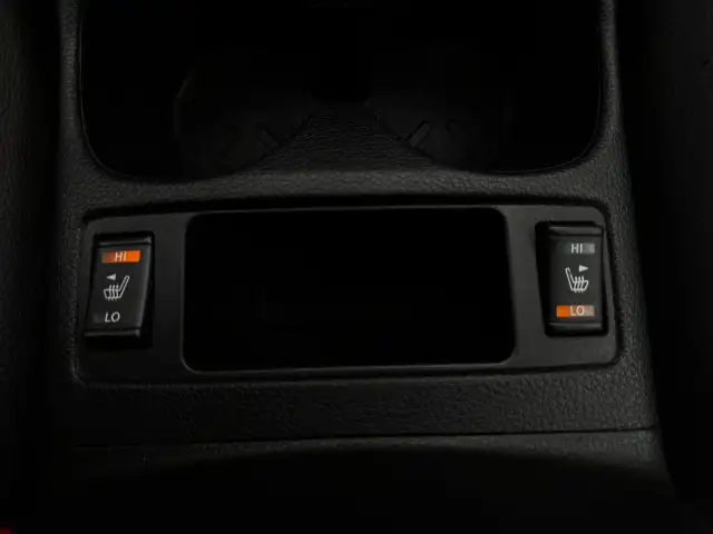 2015 NISSAN ROGUE - Photo 17