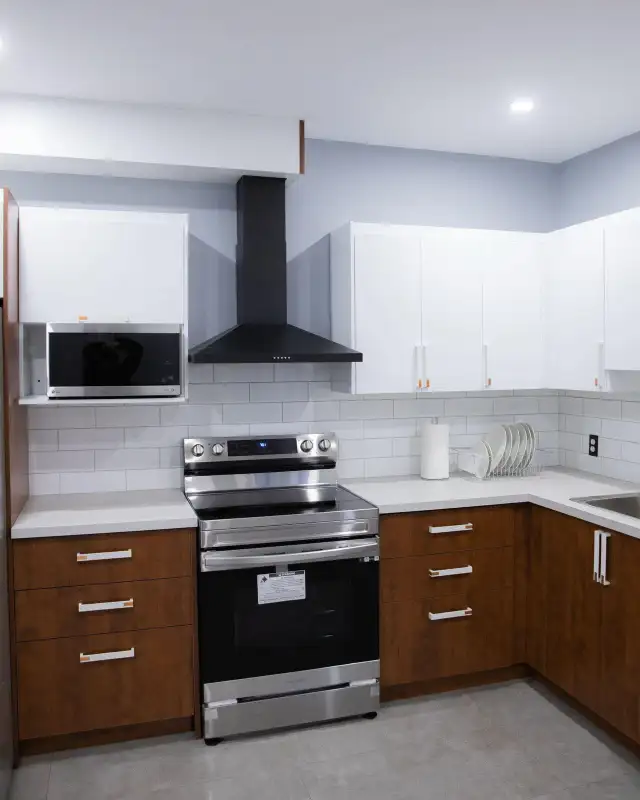 room available for May 1st - Photo 4