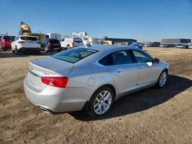 2017 Chevrolet Impala - Photo 3