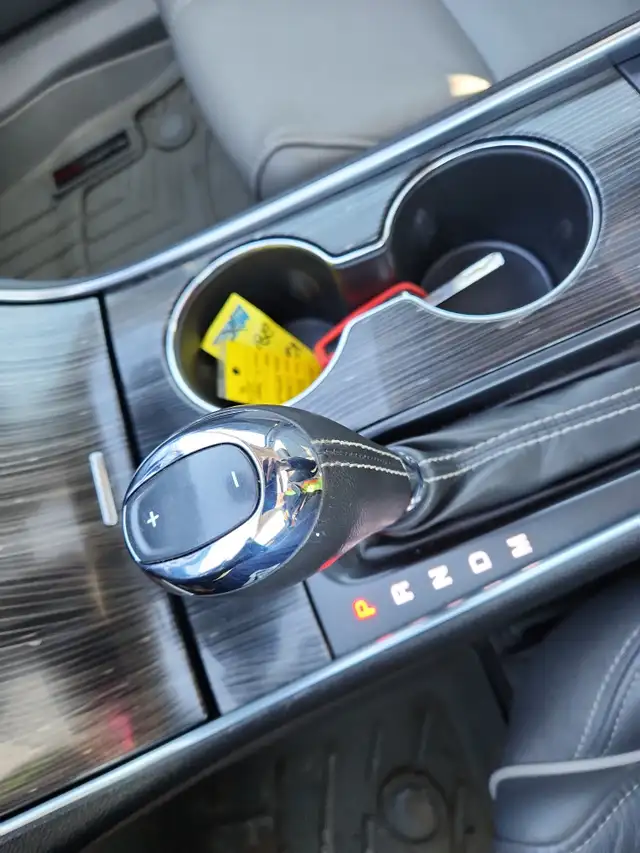 2017 Chevrolet Impala - Photo 9