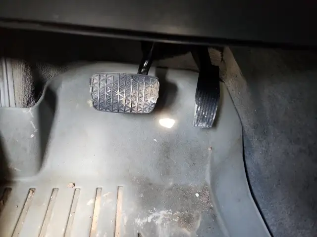 2017 Chevrolet Impala - Photo 13