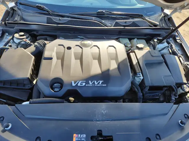 2017 Chevrolet Impala - Photo 25