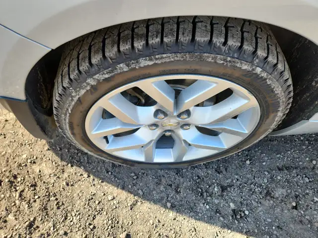 2017 Chevrolet Impala - Photo 31