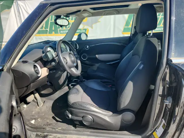 2012 MINI Cooper Hardtop - Photo 13