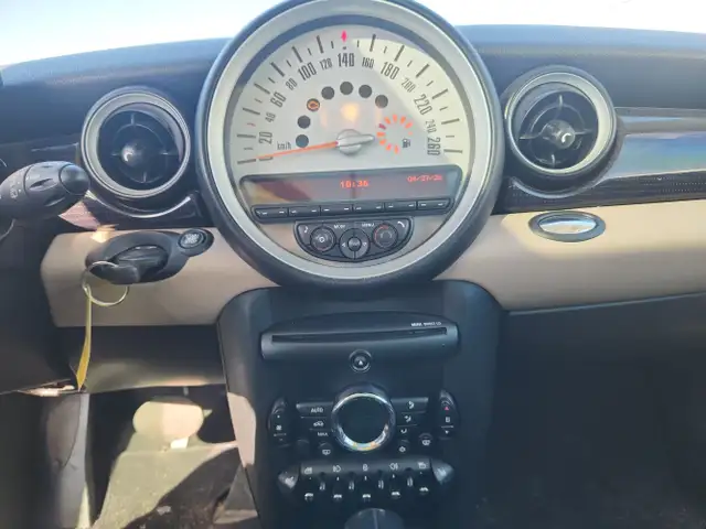 2012 MINI Cooper Hardtop - Photo 21