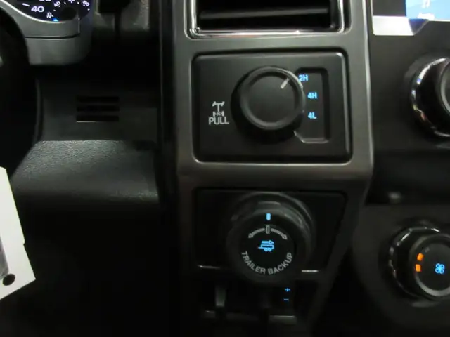 FORD F-150 2020 XLT V-8 5.0 LITRES COYOTE CUIR CHAUFFANT TOIT PA - Photo 12