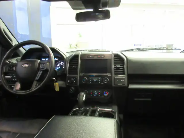 FORD F-150 2020 XLT V-8 5.0 LITRES COYOTE CUIR CHAUFFANT TOIT PA - Photo 21