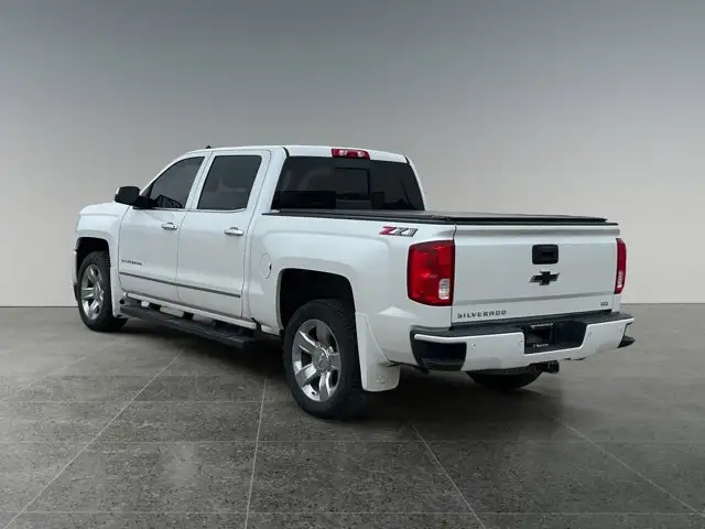 2018 Chevrolet Silverado 1500 LTZ / 4WD - Photo 4
