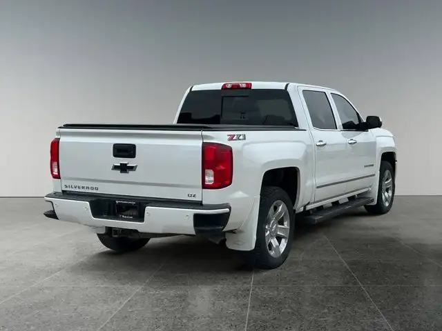 2018 Chevrolet Silverado 1500 LTZ / 4WD - Photo 7