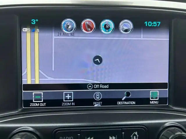2018 Chevrolet Silverado 1500 LTZ / 4WD - Photo 14