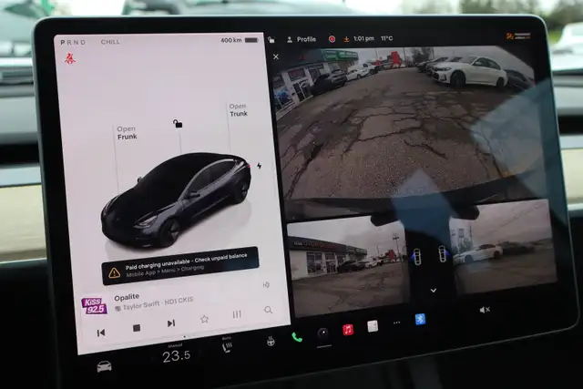 2022 Tesla Model 3 - Photo 17
