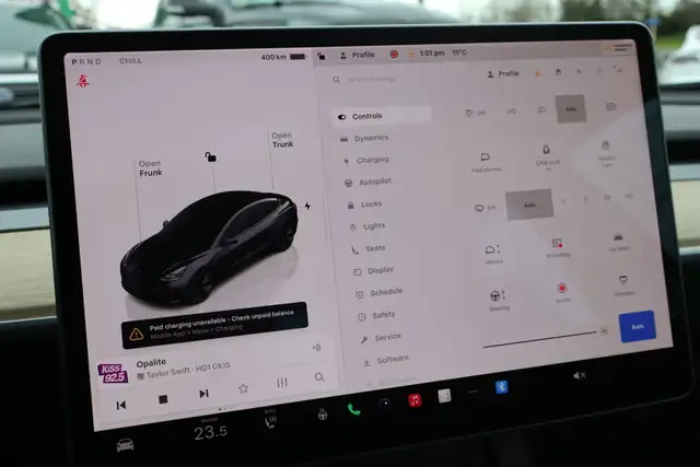 2022 Tesla Model 3 - Photo 18