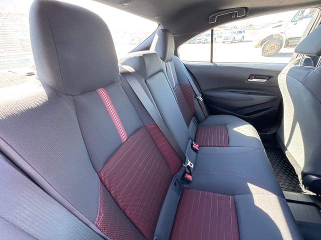 2026 Toyota Corolla SE SE TRIM - Photo 12