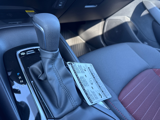 2026 Toyota Corolla SE SE TRIM - Photo 15