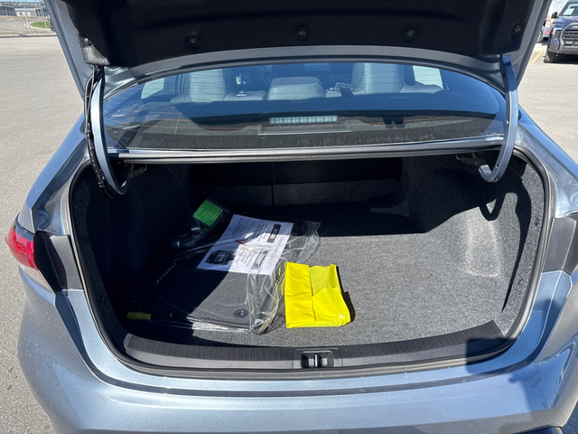 2026 Toyota Corolla SE SE TRIM - Photo 18