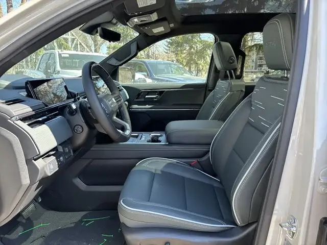 2026 GMC Sierra EV Max Range AT4 - Photo 8