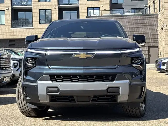 2026 Chevrolet Silverado EV Max Range LT - Photo 3