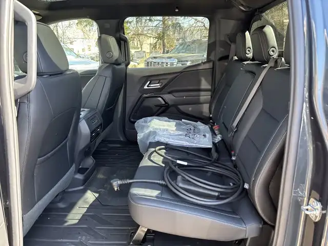 2026 Chevrolet Silverado EV Max Range LT - Photo 9