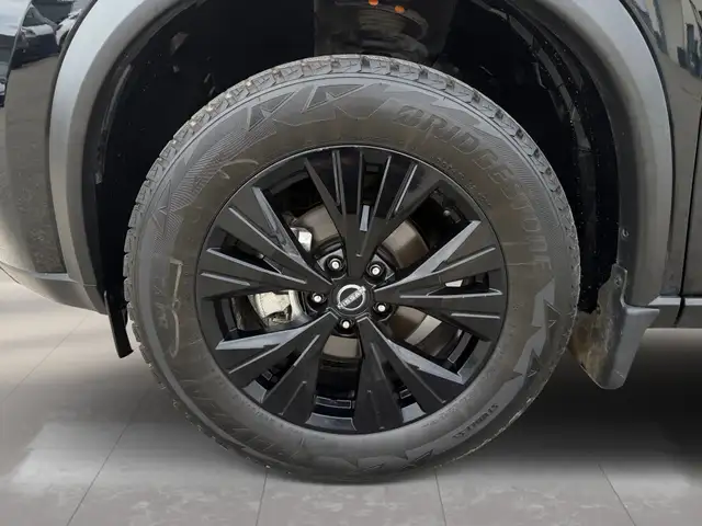 2023 Nissan Rogue AWD SV Moonroof - Photo 12