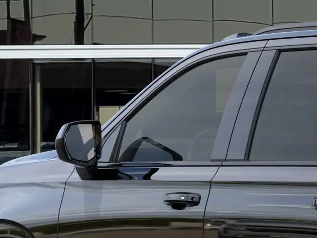 2026 Chevrolet Suburban RST - Photo 15
