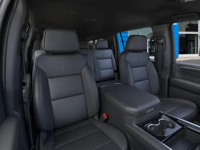 2026 Chevrolet Suburban RST - Photo 19