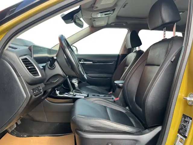 2024 Kia Seltos SX - Photo 11