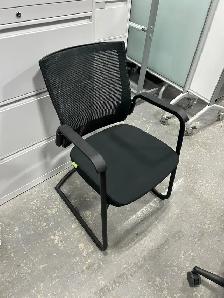 Freeway Visitor Chair – Comfortable Guest Seating! - Photo 2