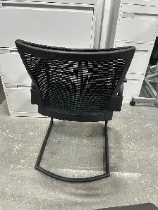Freeway Visitor Chair – Comfortable Guest Seating! - Photo 3