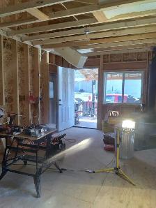Professional Handy-Man Services Available - Photo 5
