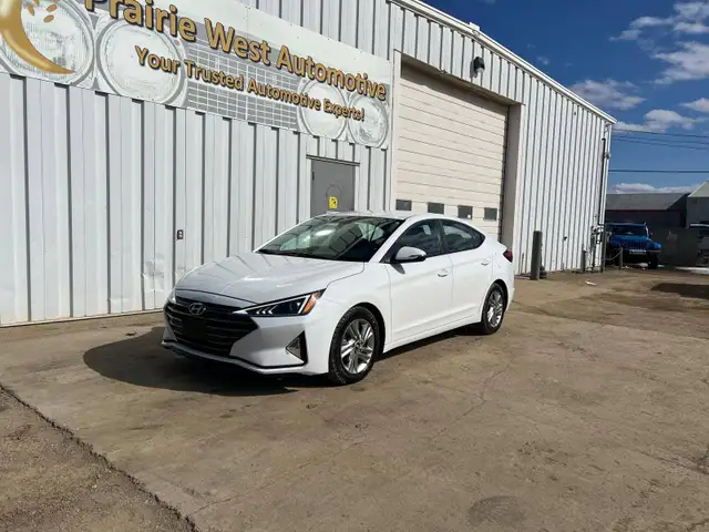 2019 Hyundai Elantra Preferred | No Accident | Reverse Camera - Photo 10