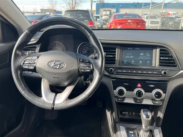 2019 Hyundai Elantra Preferred | No Accident | Reverse Camera - Photo 20
