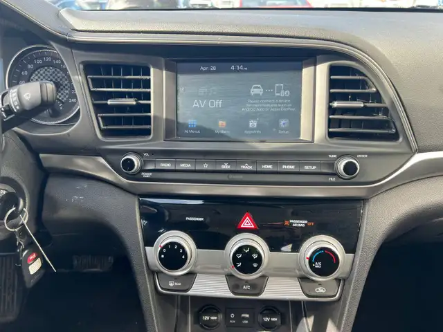 2019 Hyundai Elantra Preferred | No Accident | Reverse Camera - Photo 22