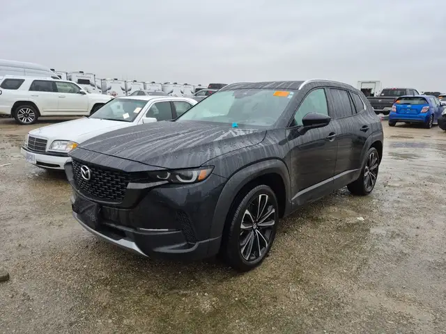 2024 Mazda CX-50 - Photo 3