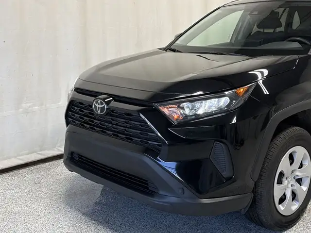 2024 Toyota RAV4 LE AWD - Backup Camera, Heated Front Seats, Blu - Photo 3